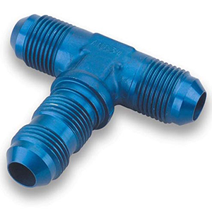 Earl's -12 AN Bulkhead Tee